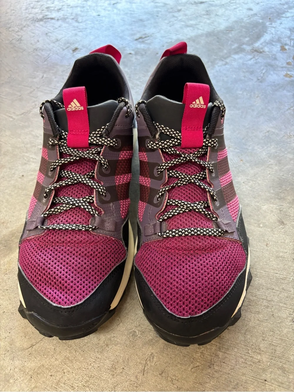 Adidas Kanadia TR7 Women's Trail Sneakers in Purple & Pink sz 9.5 Wmns
